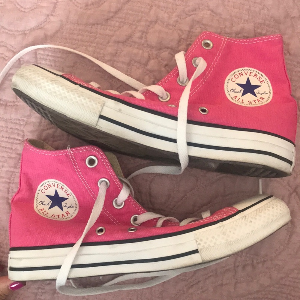 Pink high top converse